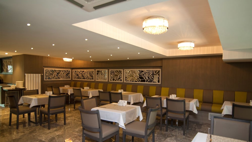 Yeni Bahar Otel 30/40