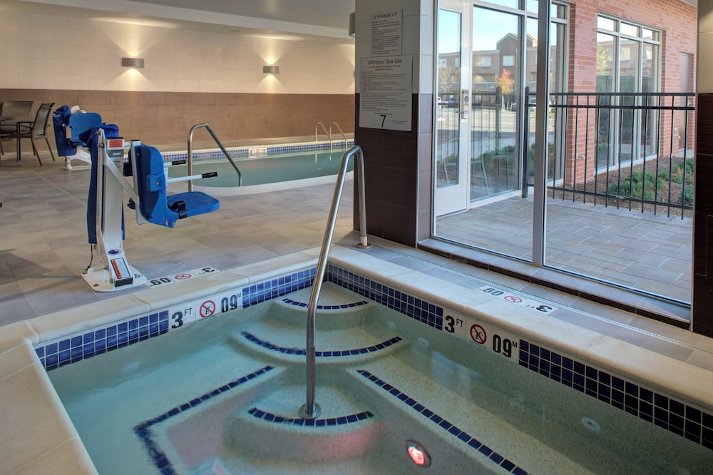 FAIRFIELD INN & SUITES DETROIT CANTON 5/20