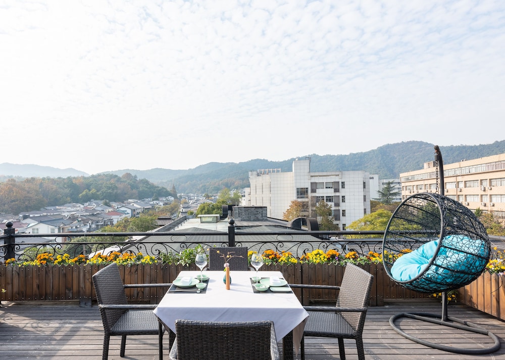 TEA BOUTIQUE HOTEL WEST LAKE 52/70