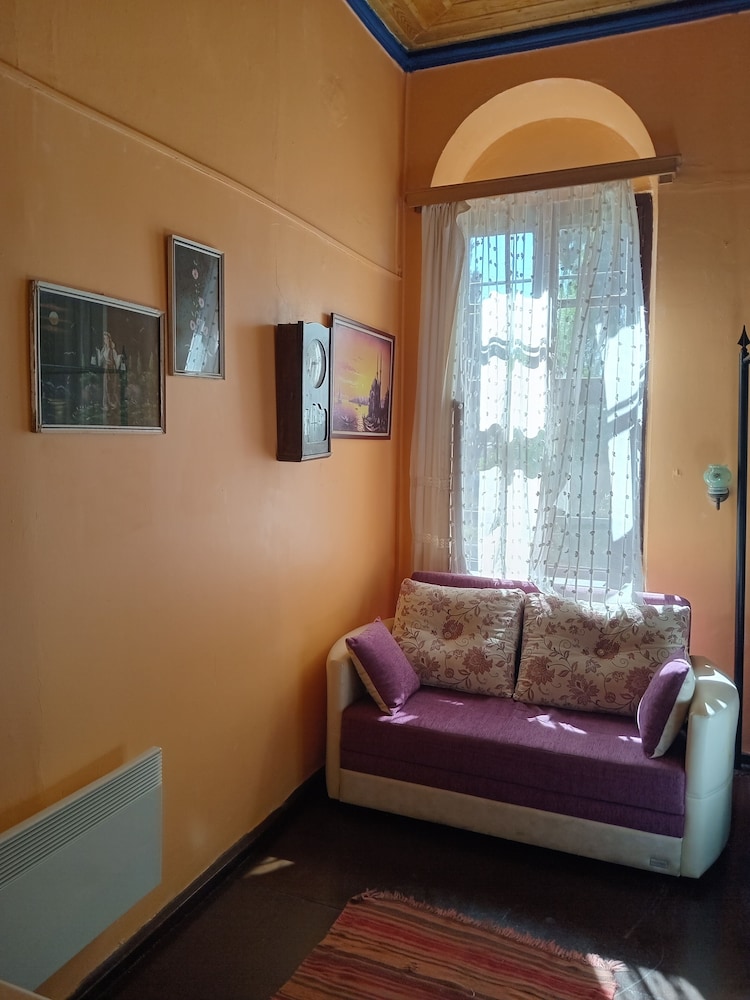 Cunda Zehra Teyzenin Evi 58/74