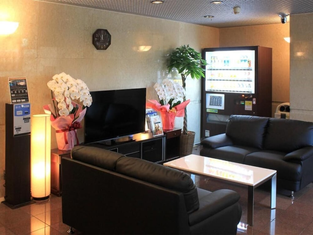 Hotel Livemax BUDGET Tokyo Hamura Ekimae 46/55