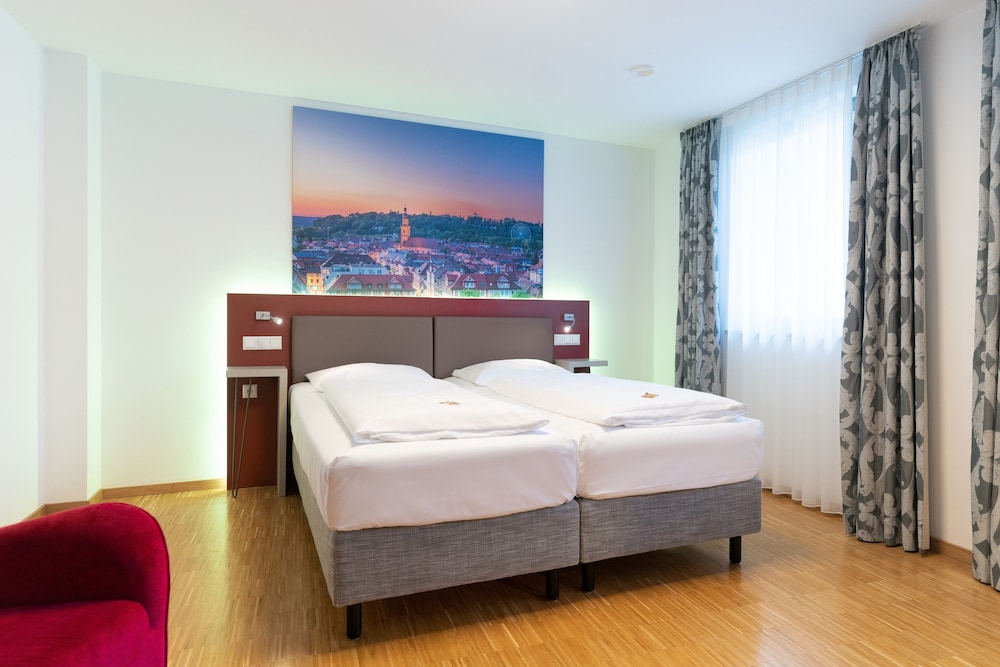 Altstadthotel Grauer Wolf 12/29