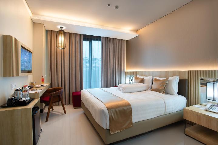 Deluxe, Queen Bed