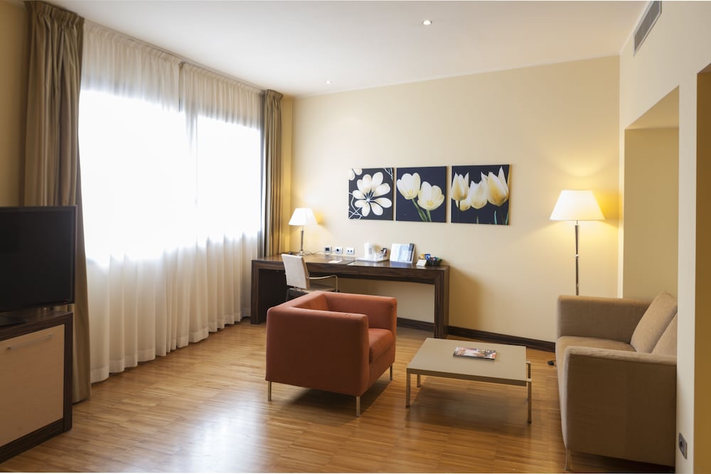 Hotel Cruise 46/73