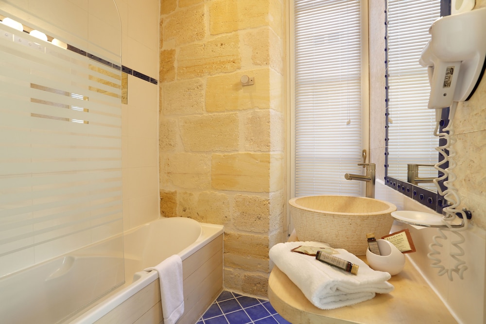 Hotel La Tour Intendance, Bordeaux 24/60