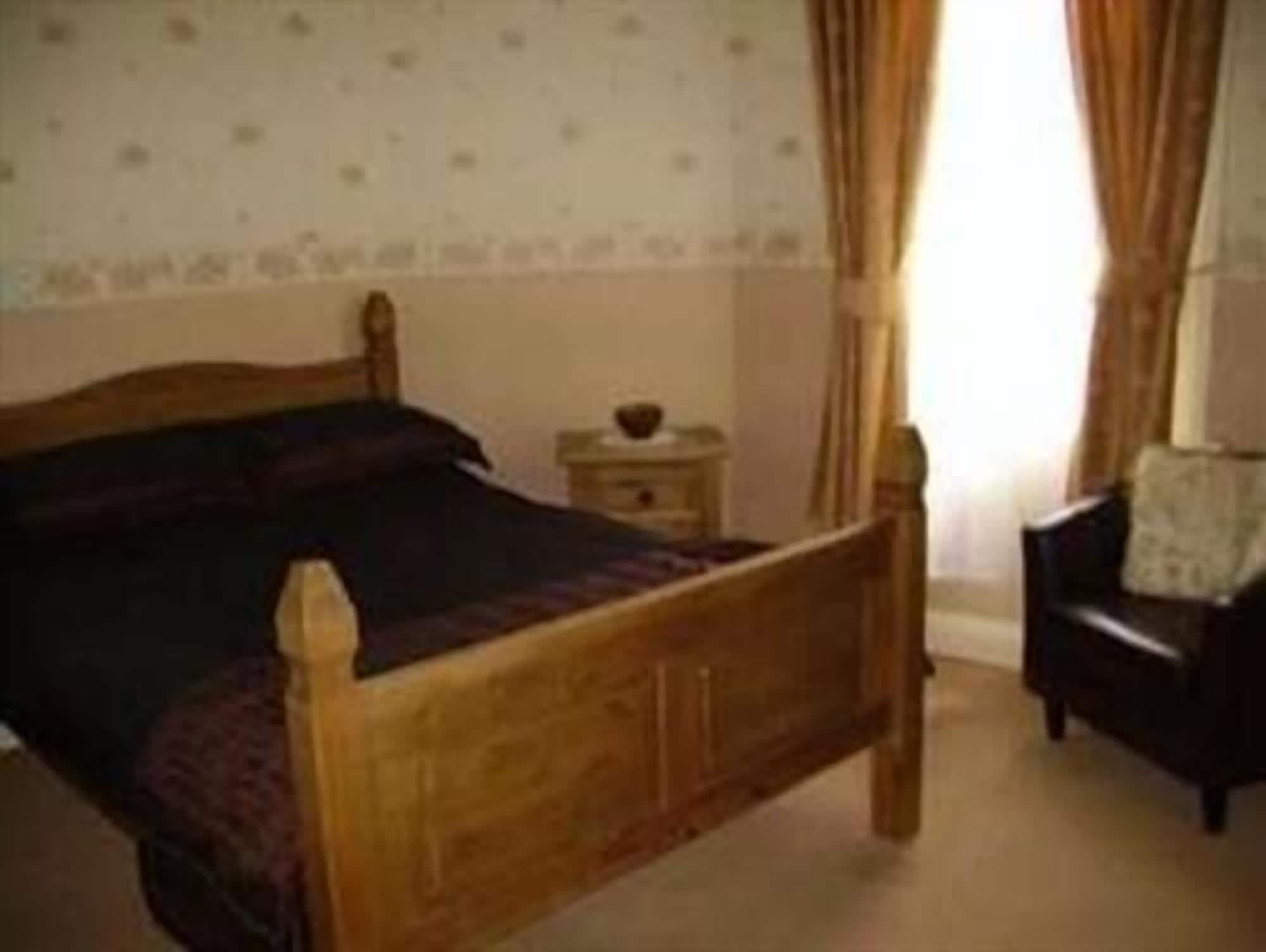 Boars Head Hotel - Inn 5/7