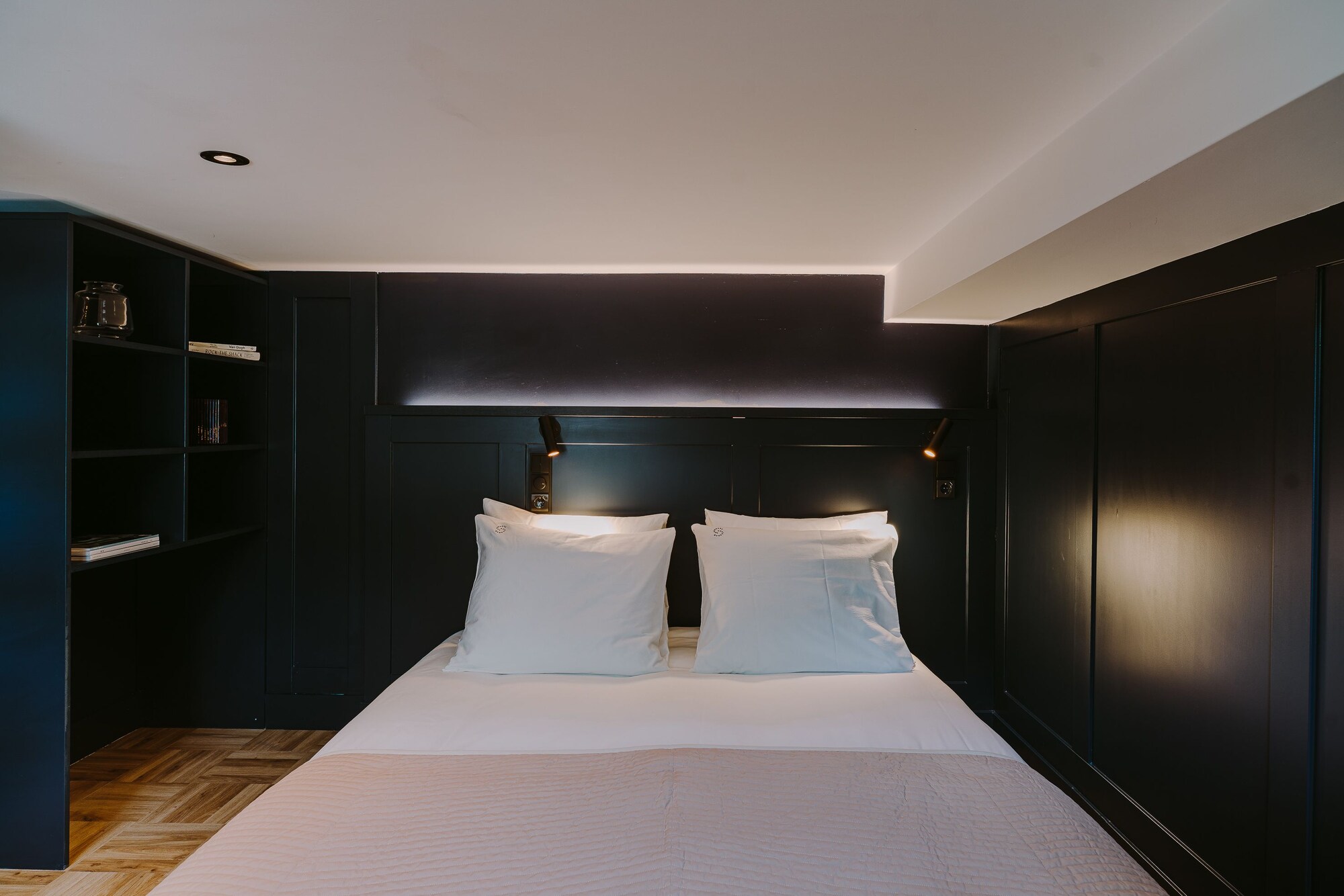 DESIGN, DOUBLE BED