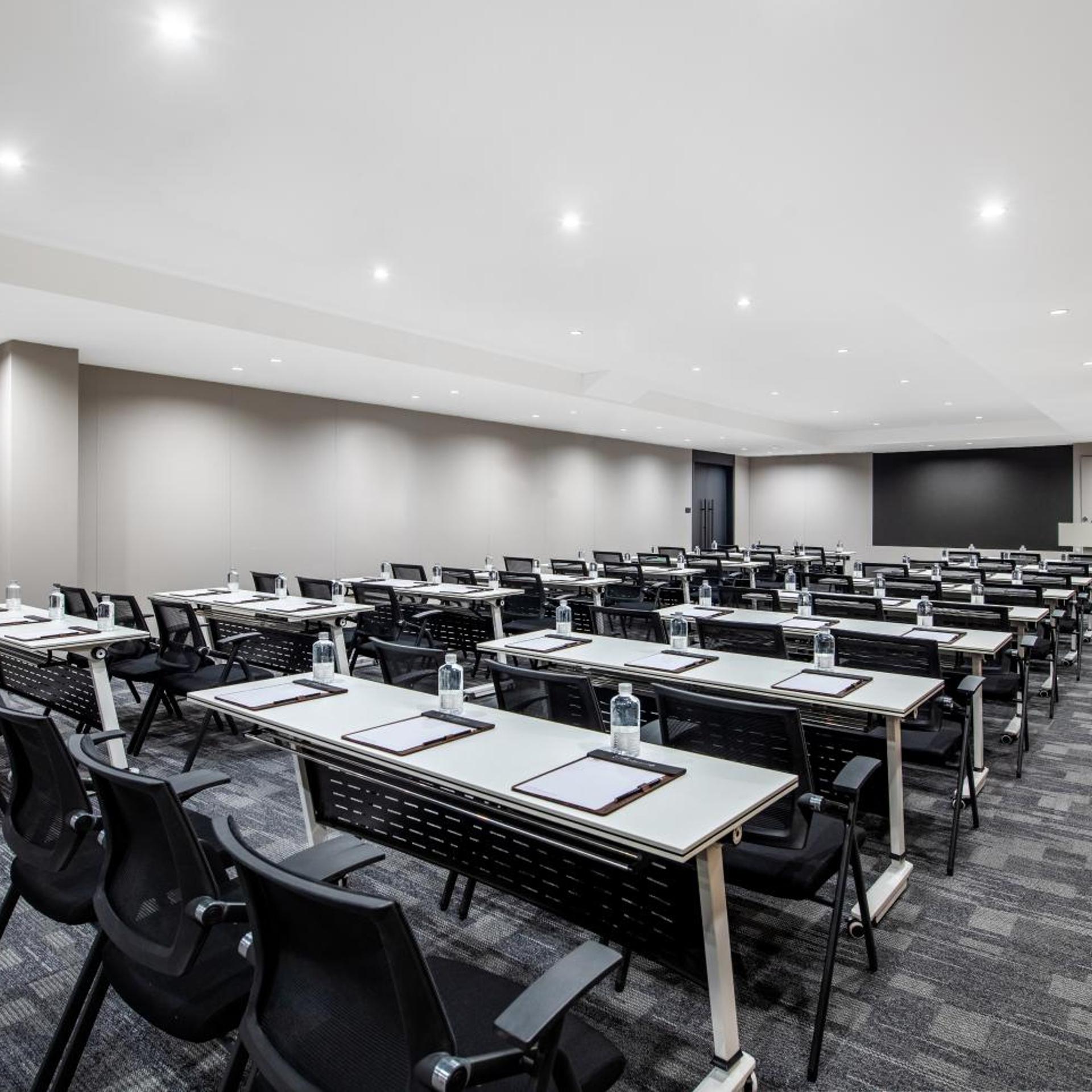 Shenzhen Nanshan Auspices Hotel (Wanxiang Tiandi Branch) 43/56