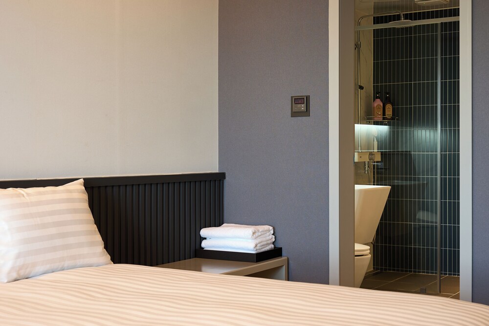 Hotel Withus Jeongdongjin 29/48