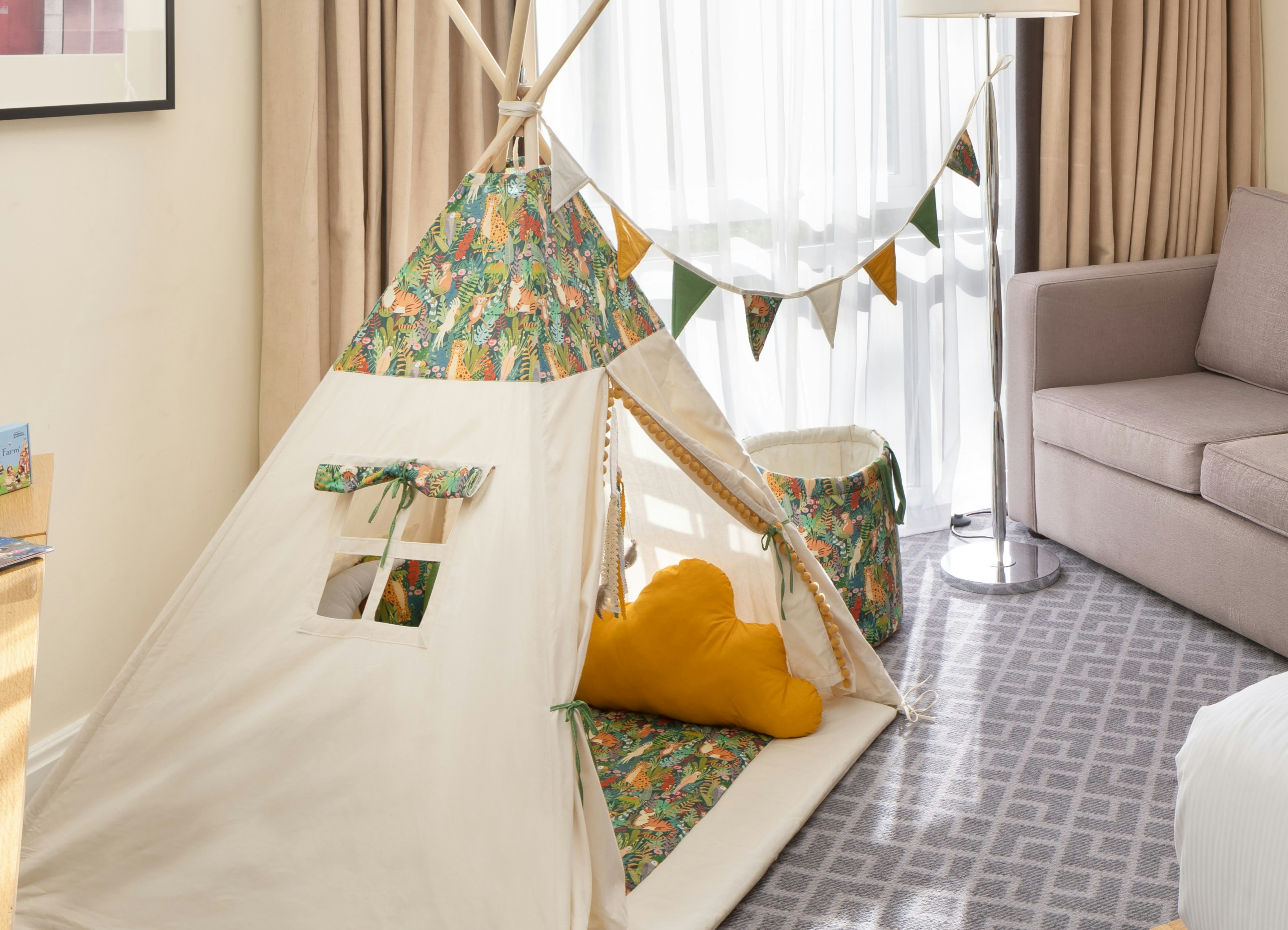 Hilton London Watford 11/54