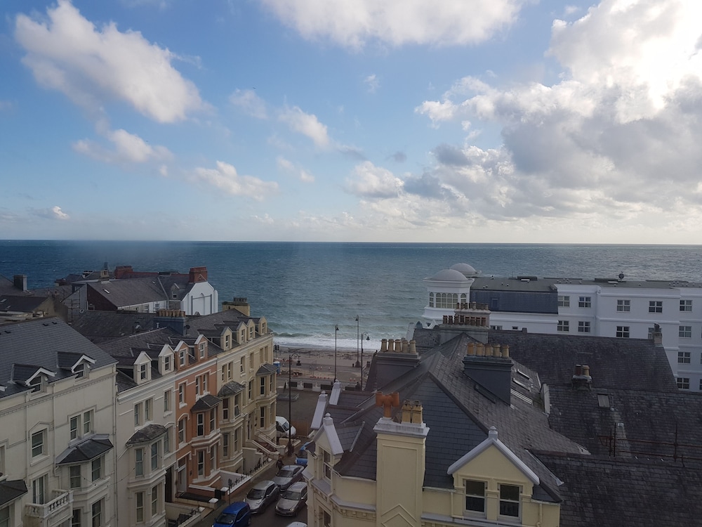 Welbeck Hotel and Restaurant 39/48