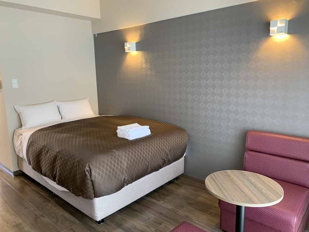 BASIC, DOUBLE BED