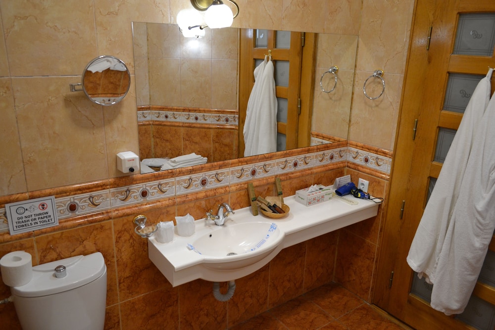 Hotel Casa Cranta 49/50