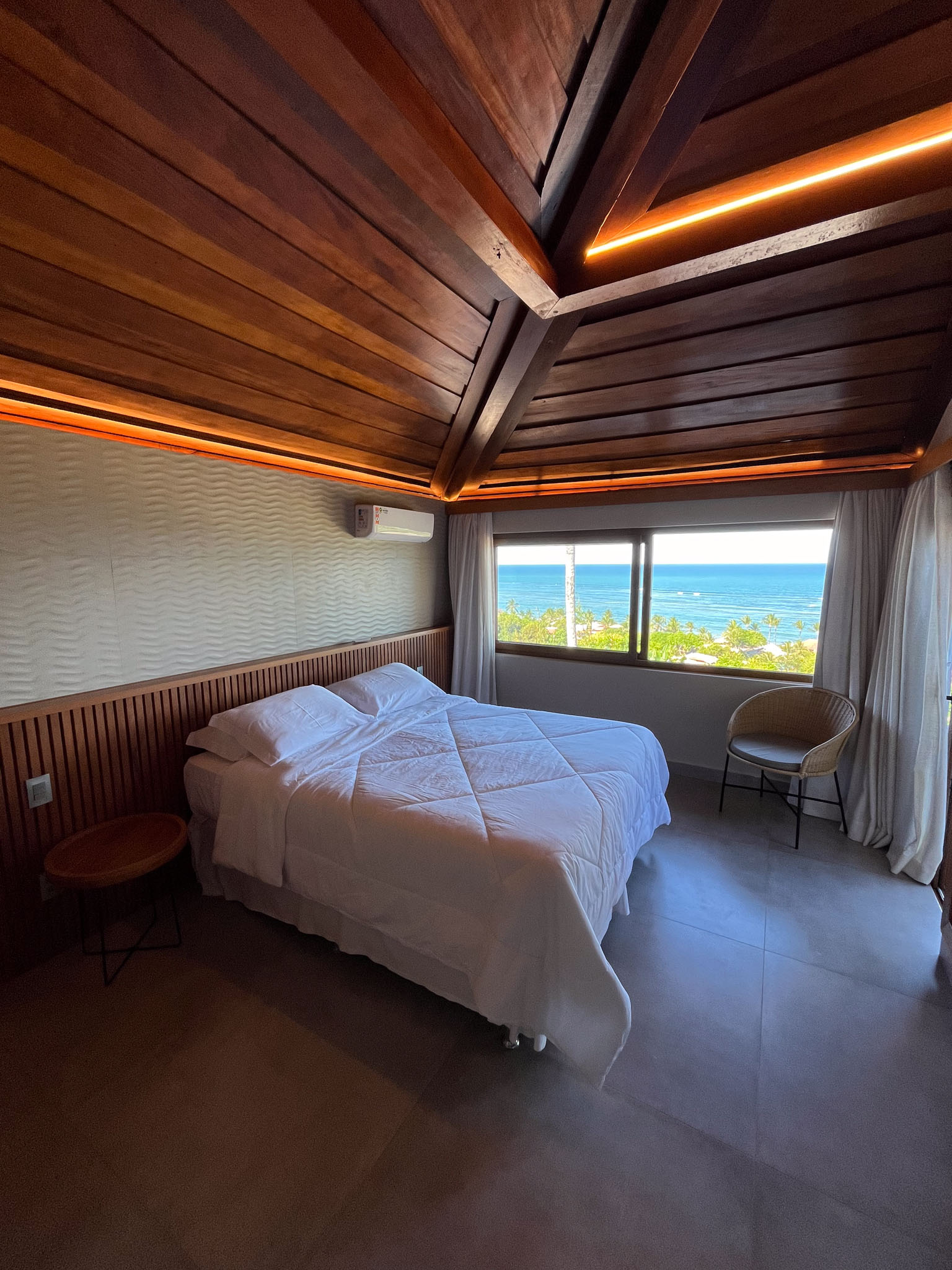 Baixu Village Hotel 6/28