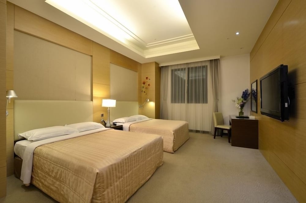 EVER DELIGHTFUL BUSINESS HOTEL 15/61