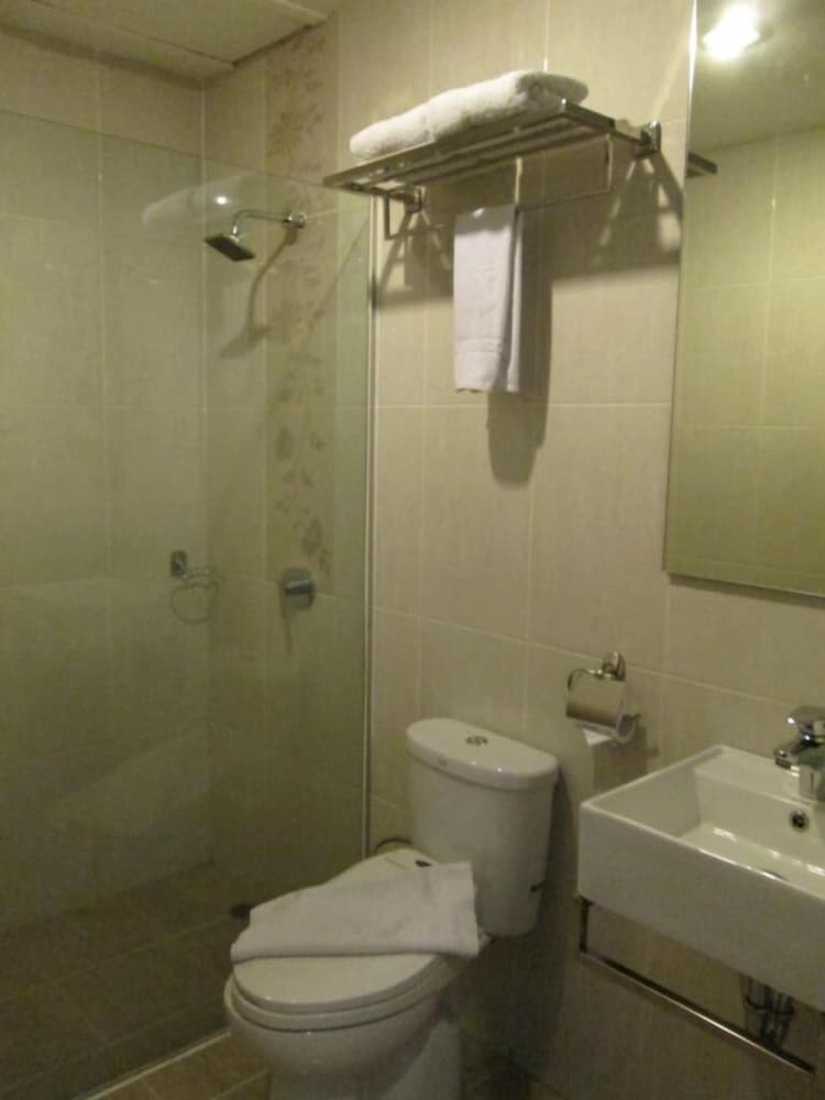 Vio Cimanuk Hotel 64/68