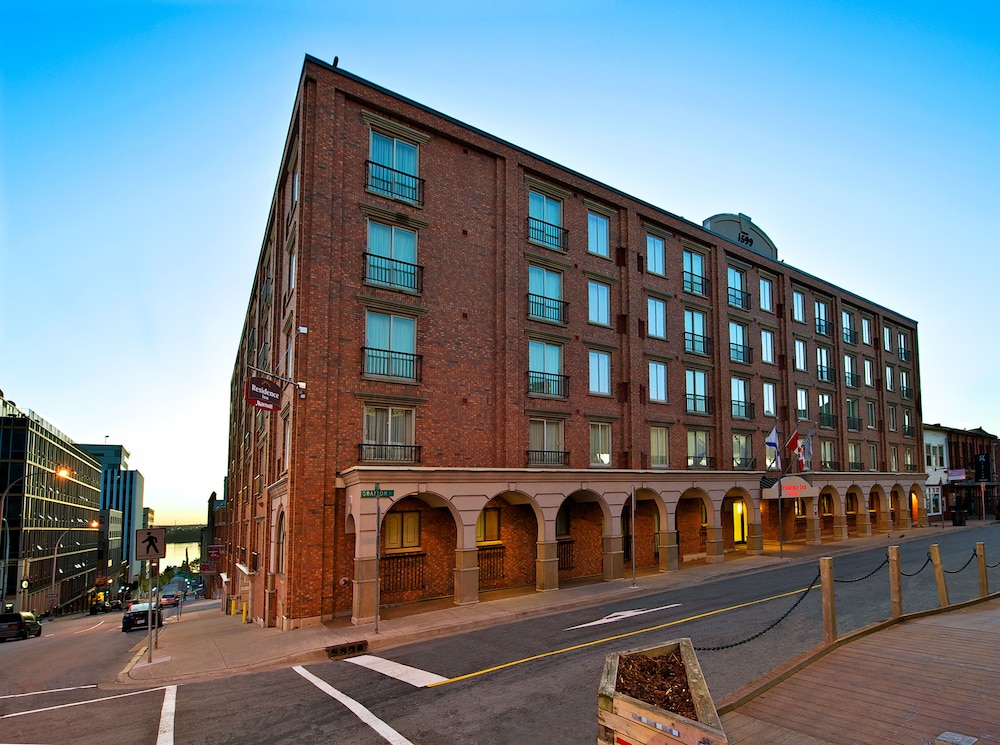 Residence Inn by Marriott Halifax Downtown 3/37