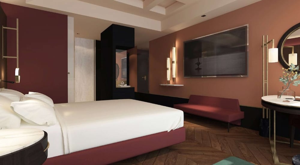 EXECUTIVE, KING BED