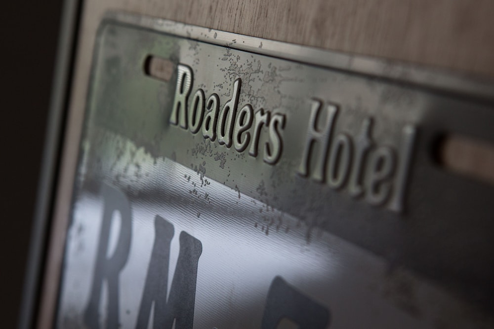 ROADERS HOTEL 38/68