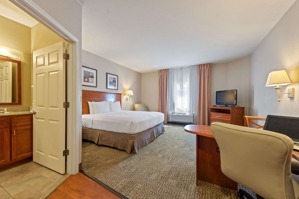 CANDLEWOOD SUITES BARTLESVILLE EAST 24/59