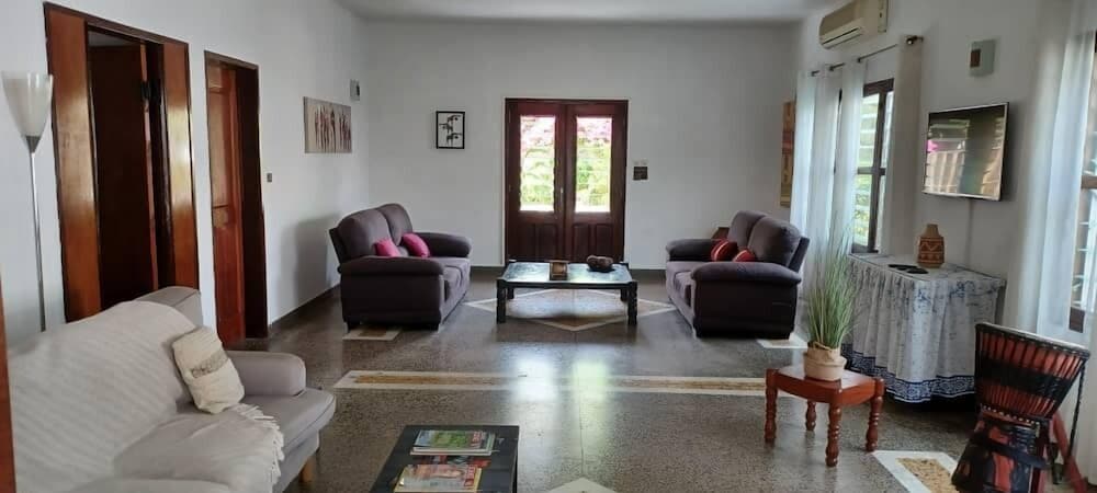 Villa Ekabo 6/19