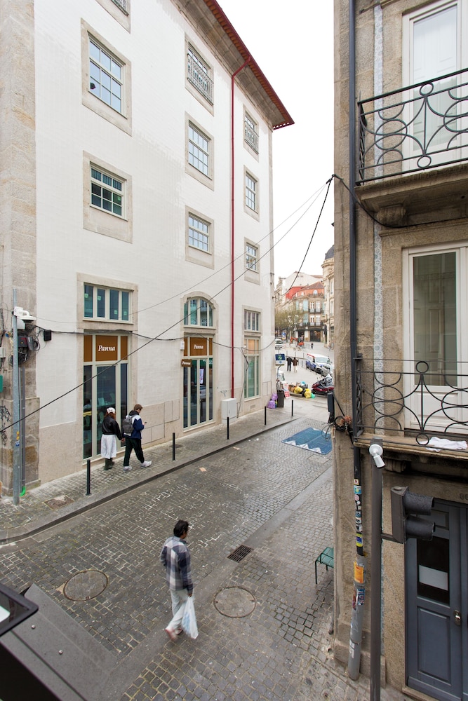 Braganca Oporto Hotel 65/70