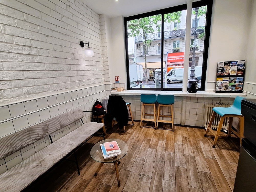 Hipotel Paris Gambetta Republique 43/58