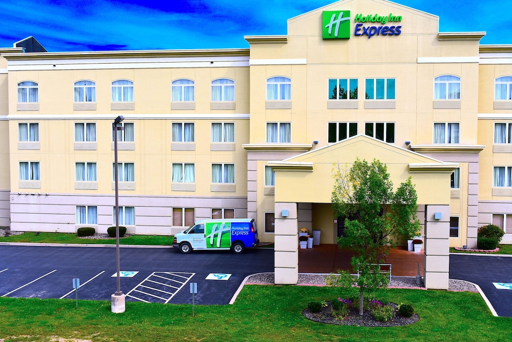 Holiday Inn Express Syracuse-Fairgrounds 1/75