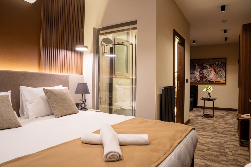 Monalisa Hotels Canakkale 8/28