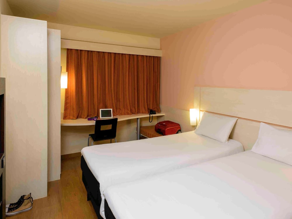 Ibis Joao Pessoa 10/55