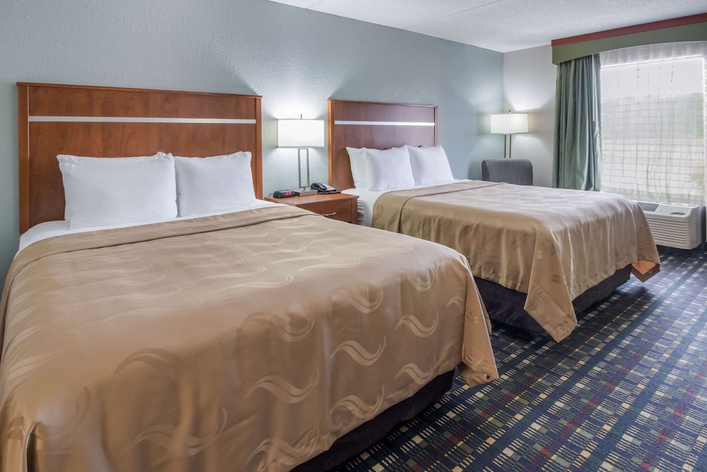 Quality Inn Dandridge 13/59
