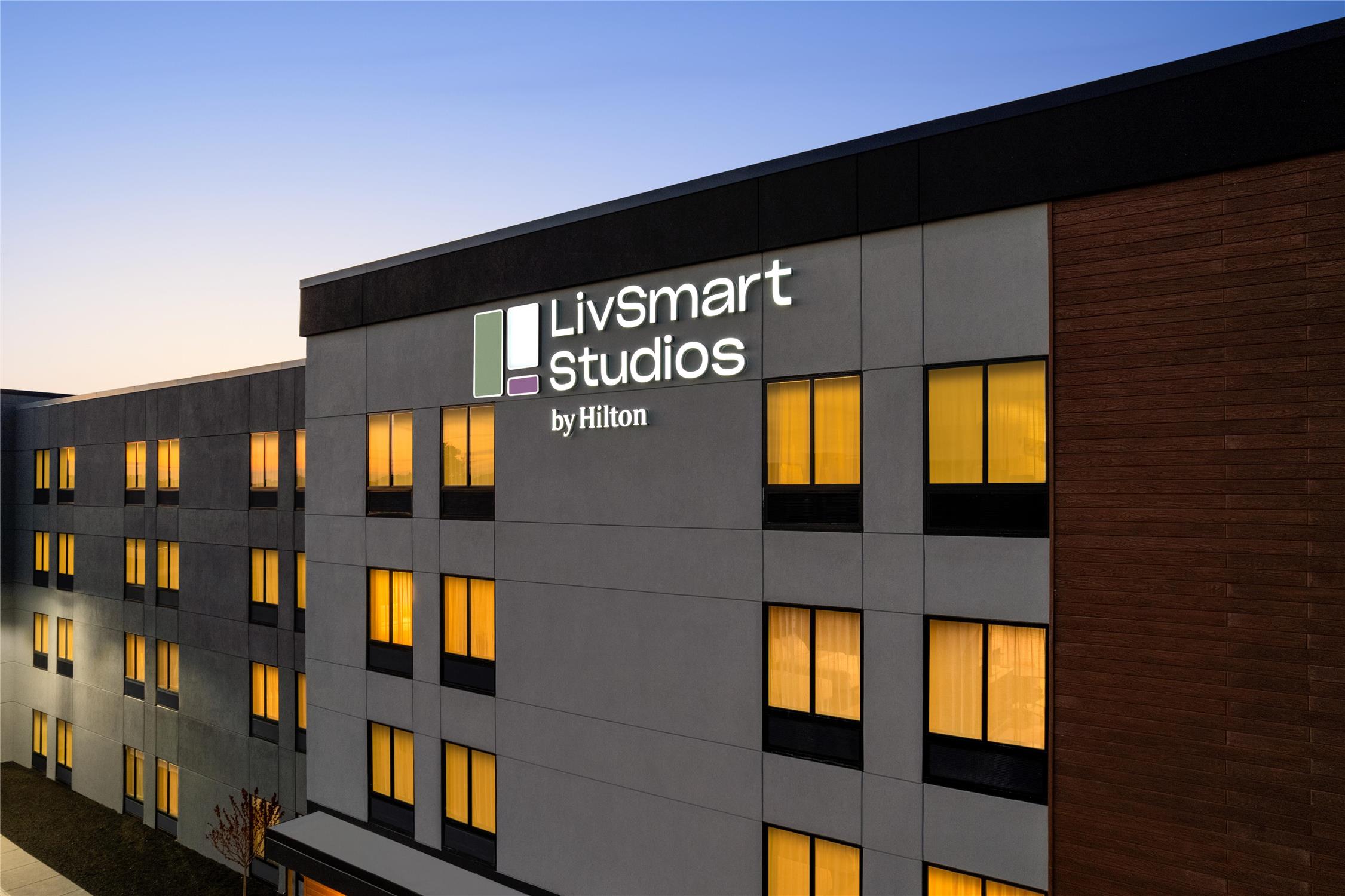 LivSmart Studios by Hilton Kokomo 2/35