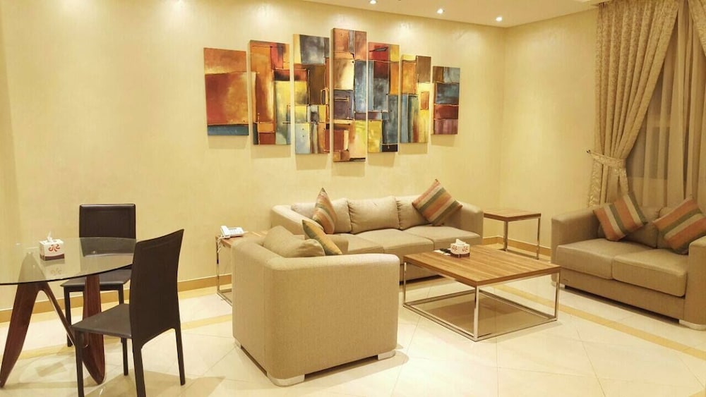 Mandarin Hotel Apartments 33/49