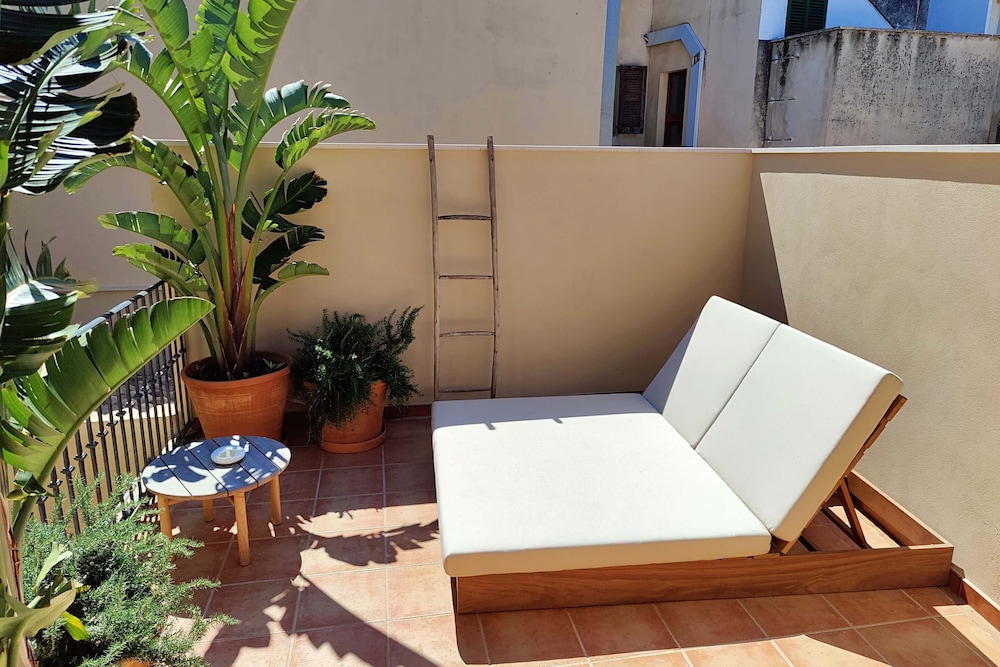 Mon Boutique Hotel 4/64