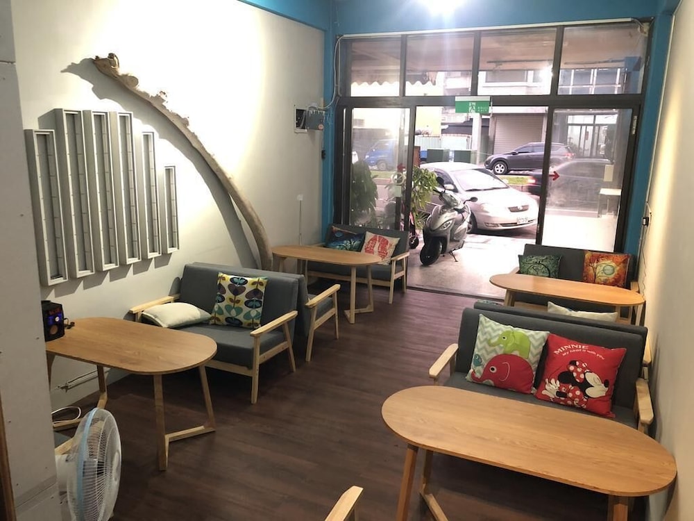 A Good Man's Hostel 16/21
