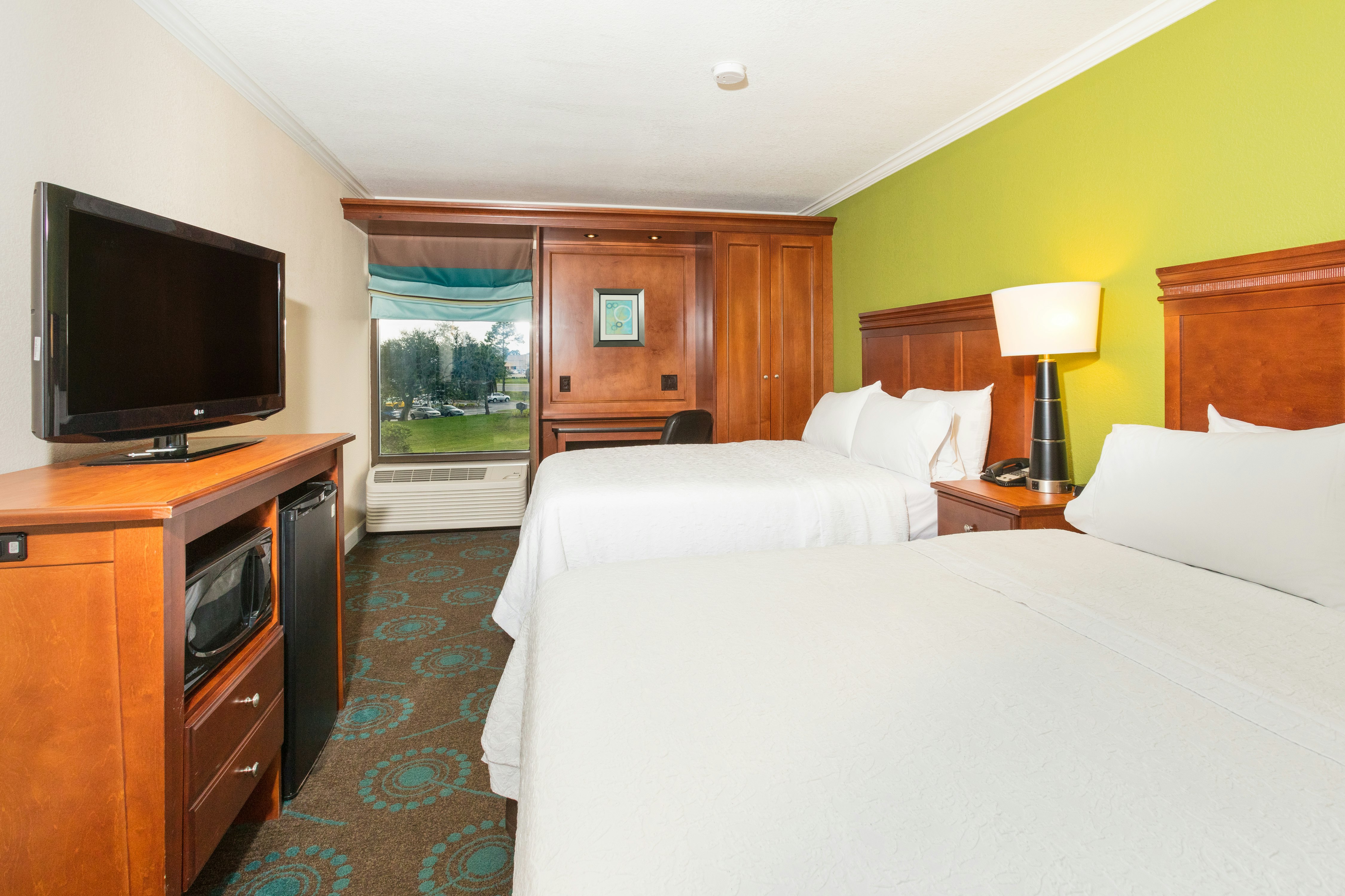 ROOM, 2 DOUBLE BEDS