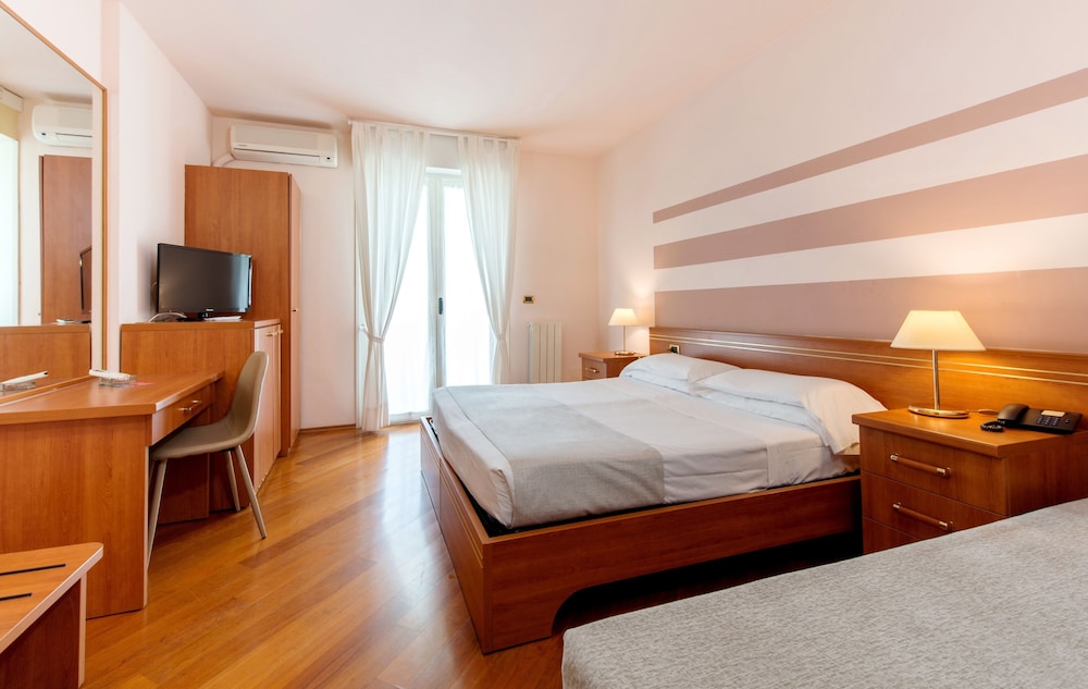 Loano 2 Village Residence Hotel 9/50