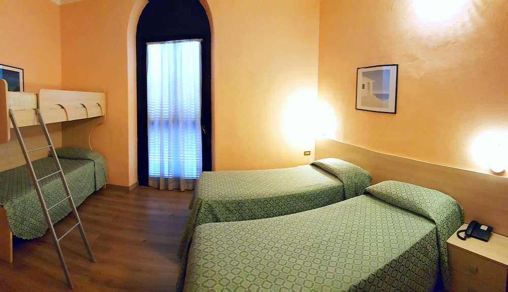 Hotel Europa Sesto San Giovanni 8/37