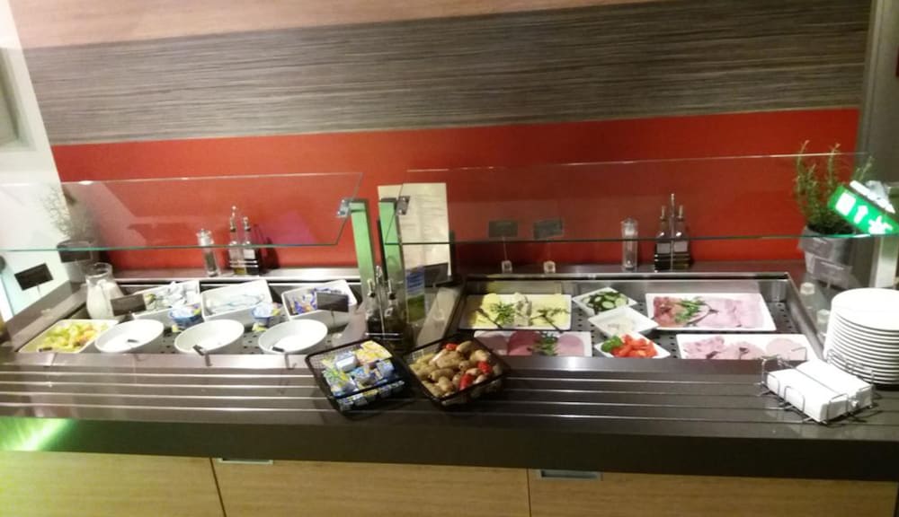 Ibis Berlin Dreilinden 14/23
