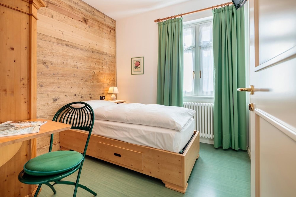 غرفة مفردة بسرير فردي، Hotel Oasi 3/5