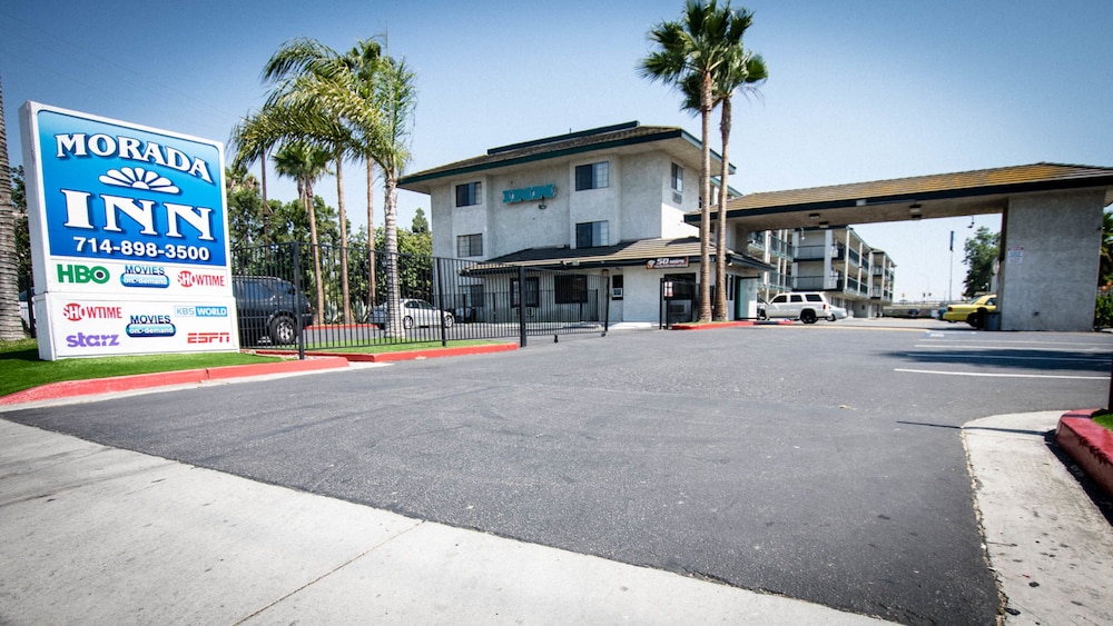 Morada Inn and Suites 1/55