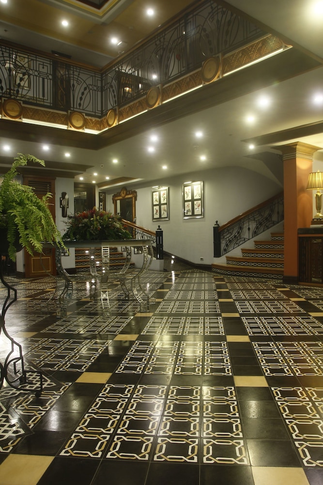 Herald Suites Polaris in MAKATI