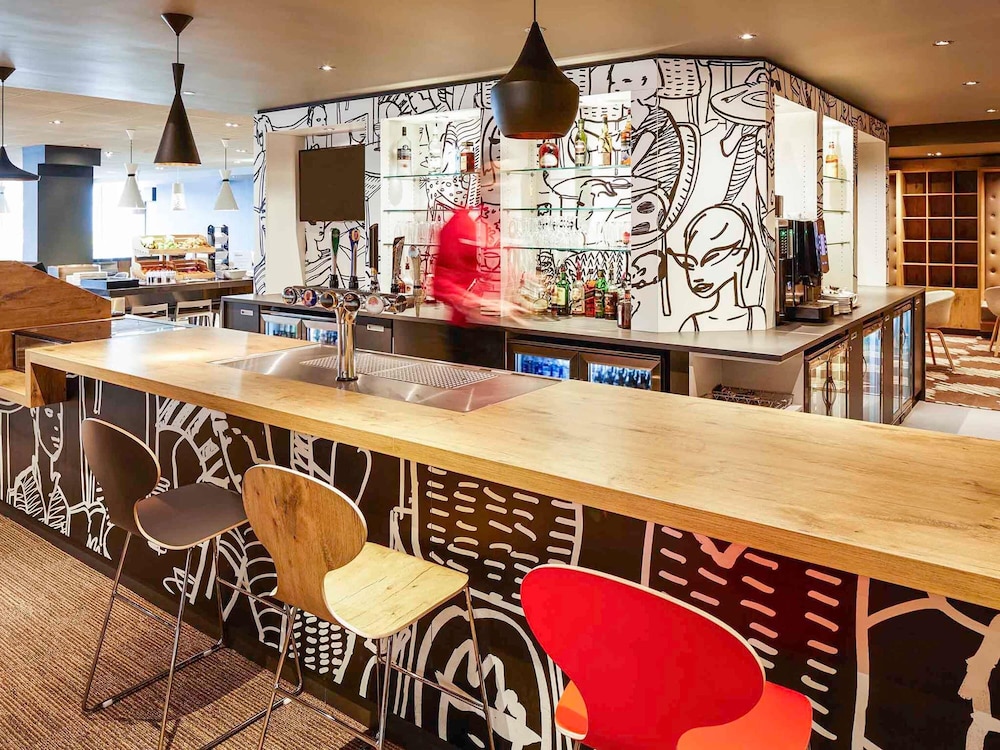 Ibis London Heathrow Airport 47/61