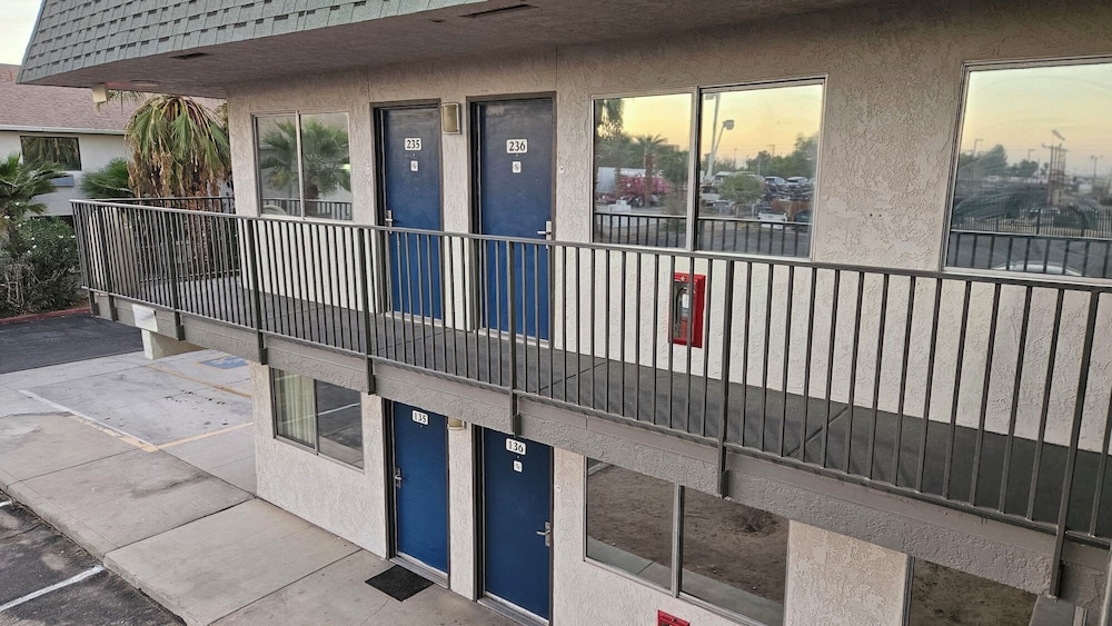 Motel6 Blythe, CA in BLYTHE - CA