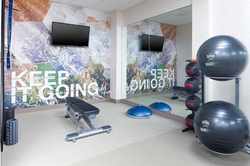 SpringHill Suites by Marriott Winchester 23/45