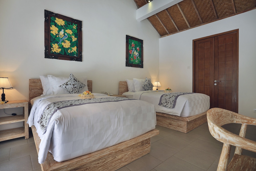 Batu Agung Villas 8/33