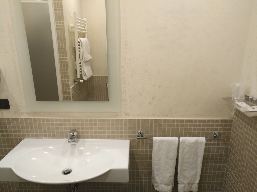 Bis Hotel Varese (ex ibis Styles Varese) 46/49