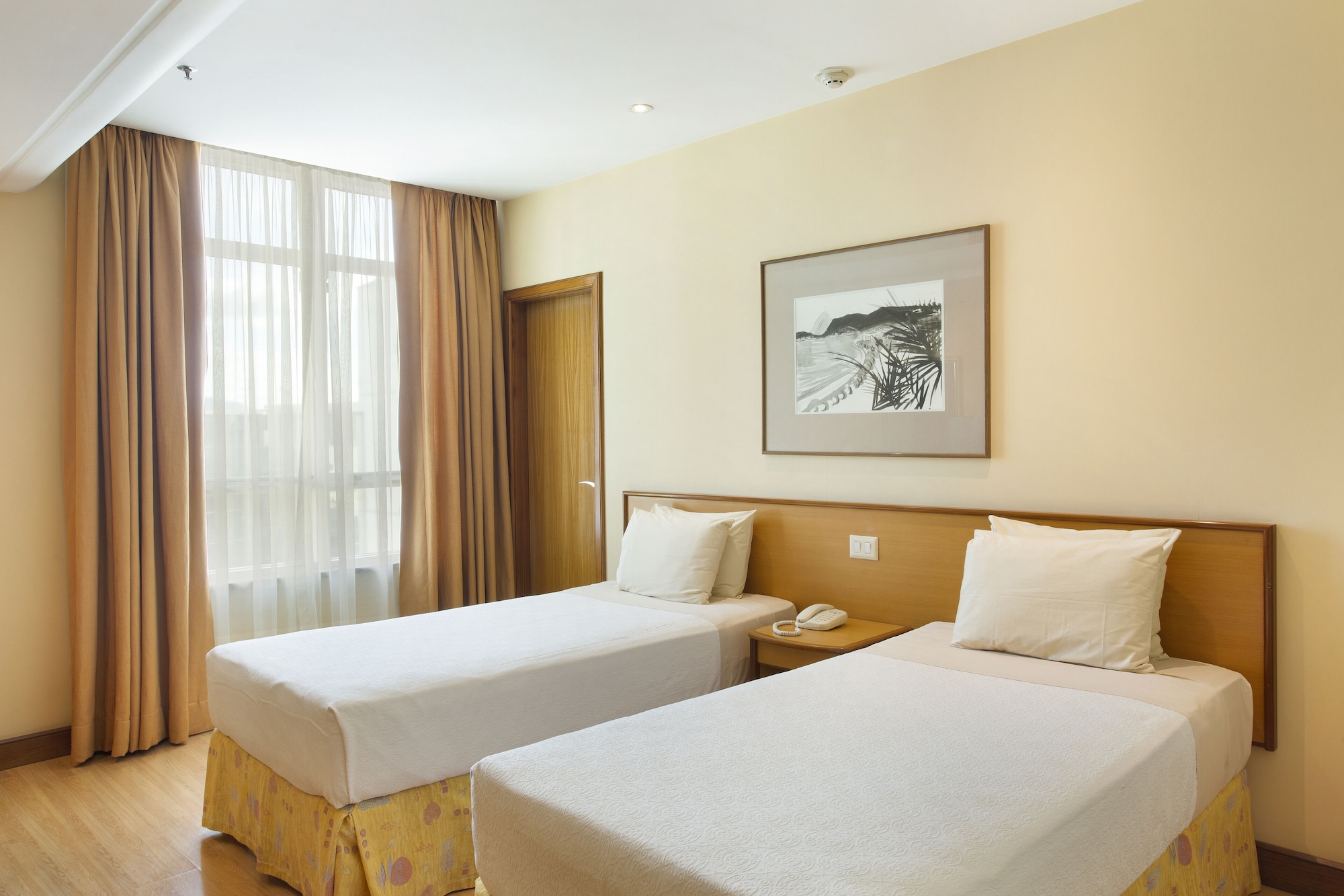 STANDARD, TWIN BEDS