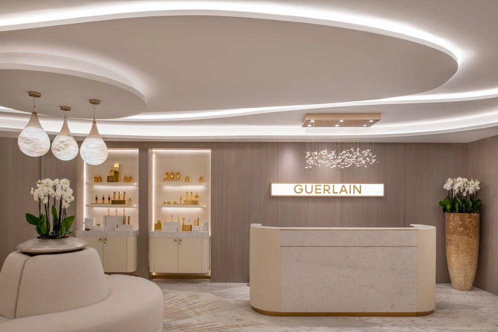 The St. Regis Doha 8/75