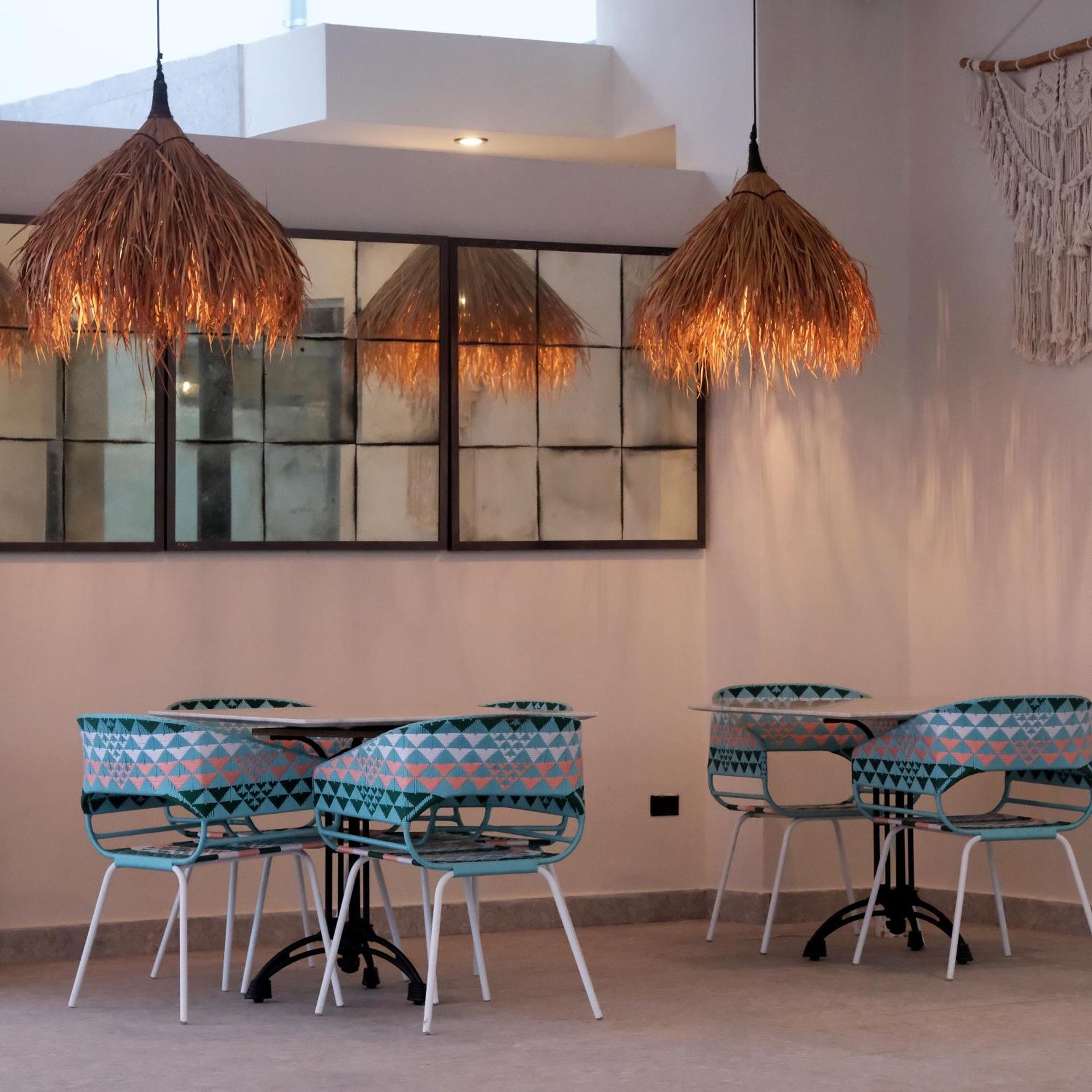 Bali Poshtel PR 26/50